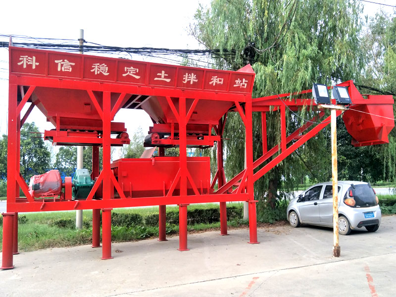 移動(dòng)式穩(wěn)定土拌合站設(shè)備在雨季生產(chǎn)該注意哪些？拌合站-廠家指導(dǎo)